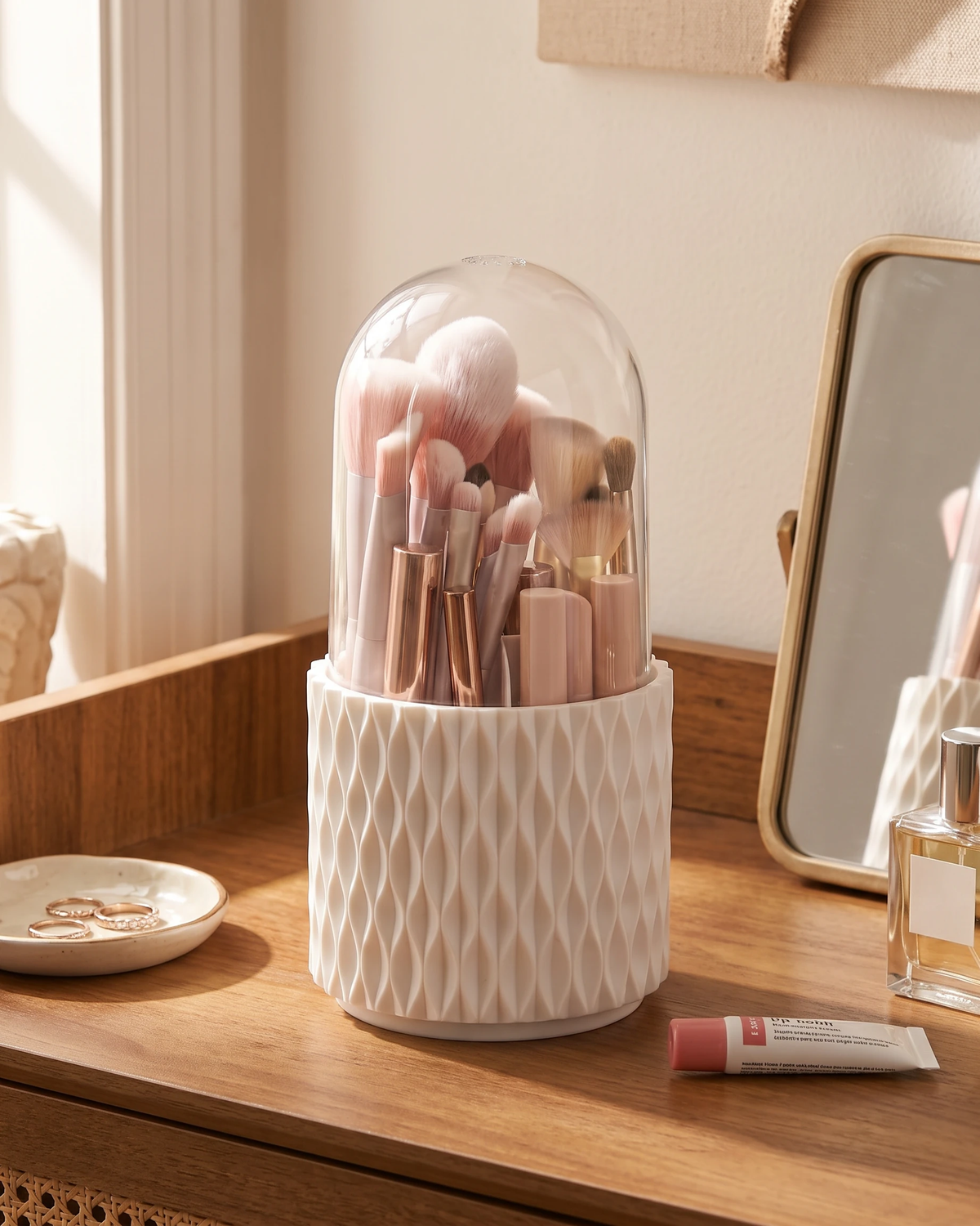 Pivura Dustproof Brush Holder